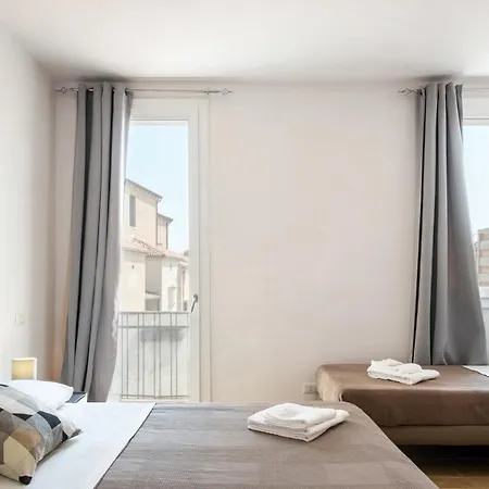 Guesthost - San Vincenzo 3*